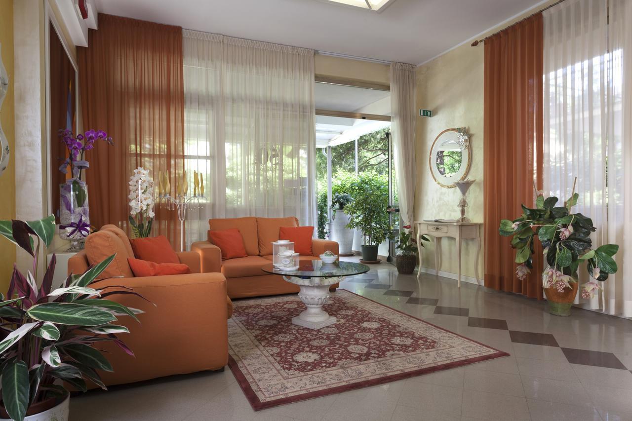 Hotel Alfa Tao Riccione Luaran gambar