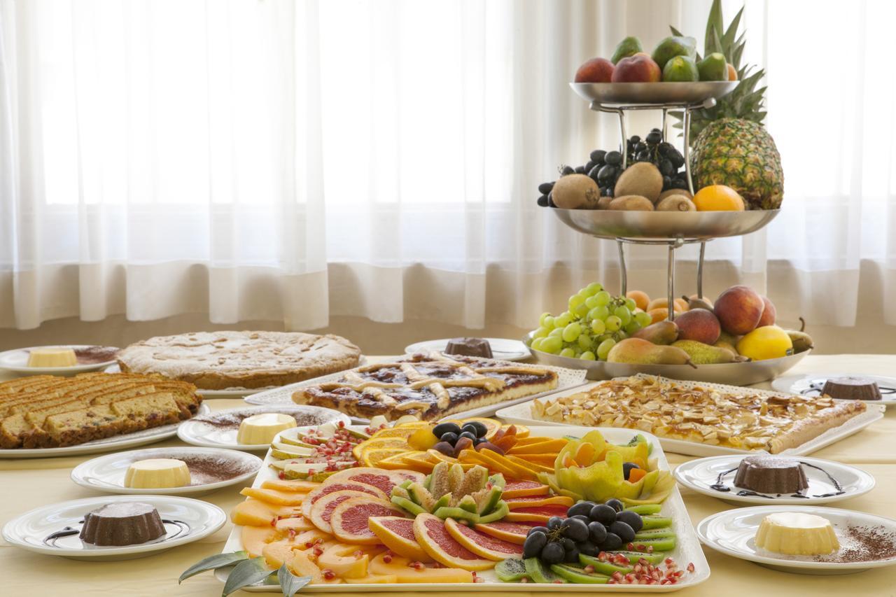 Hotel Alfa Tao Riccione Luaran gambar