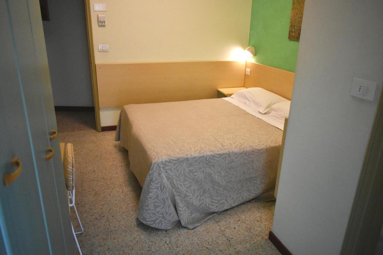 Hotel Alfa Tao Riccione Luaran gambar