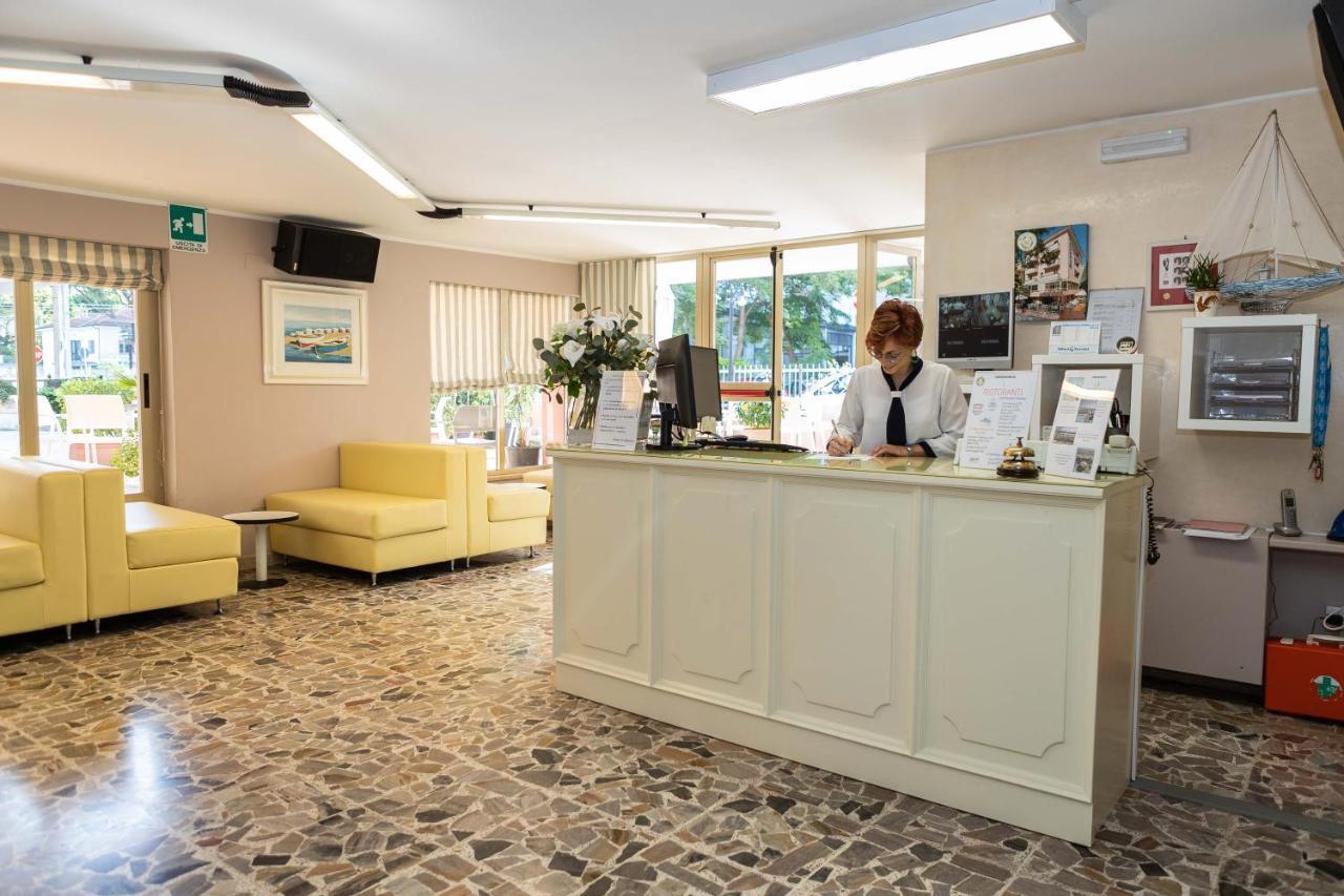 Hotel Alfa Tao Riccione Luaran gambar
