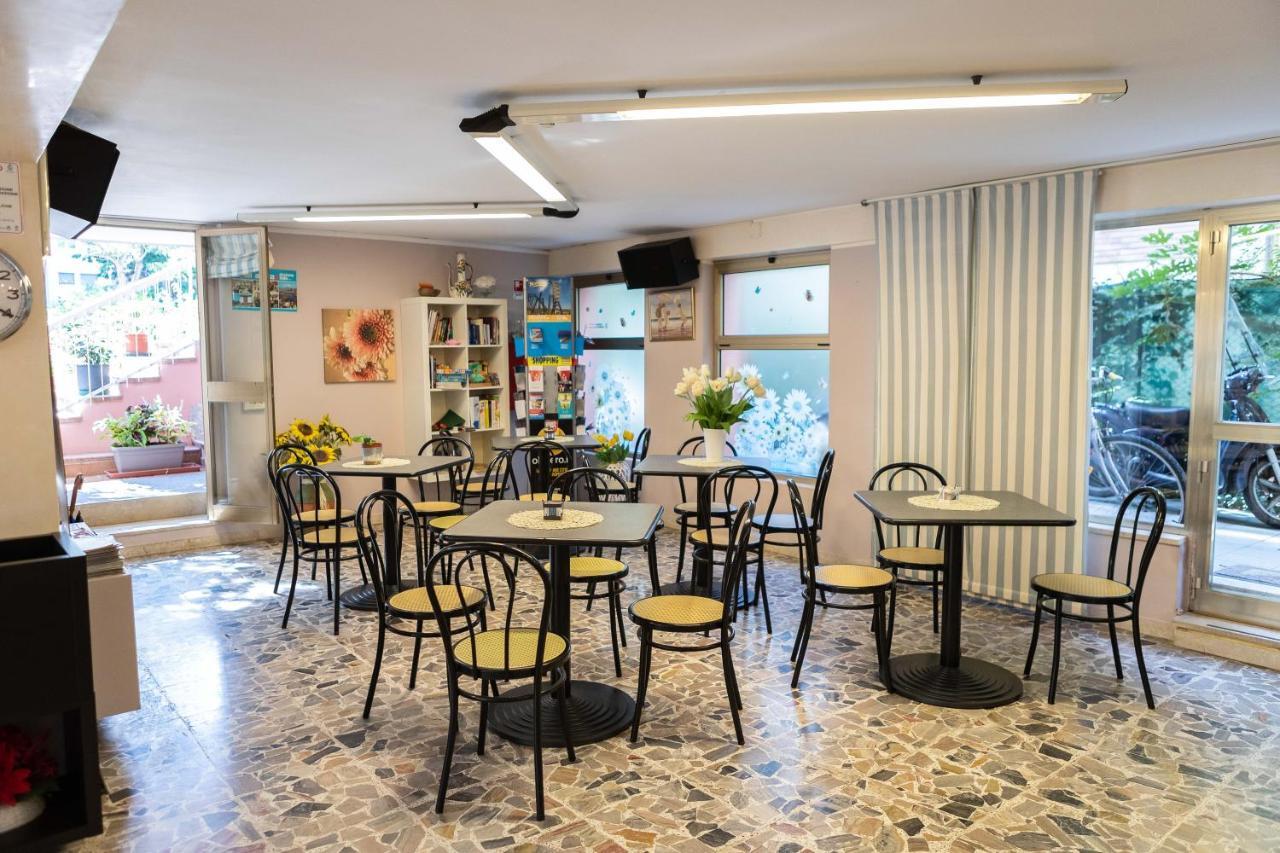 Hotel Alfa Tao Riccione Luaran gambar