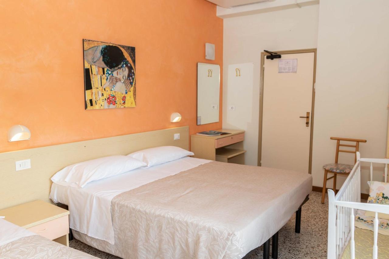 Hotel Alfa Tao Riccione Luaran gambar